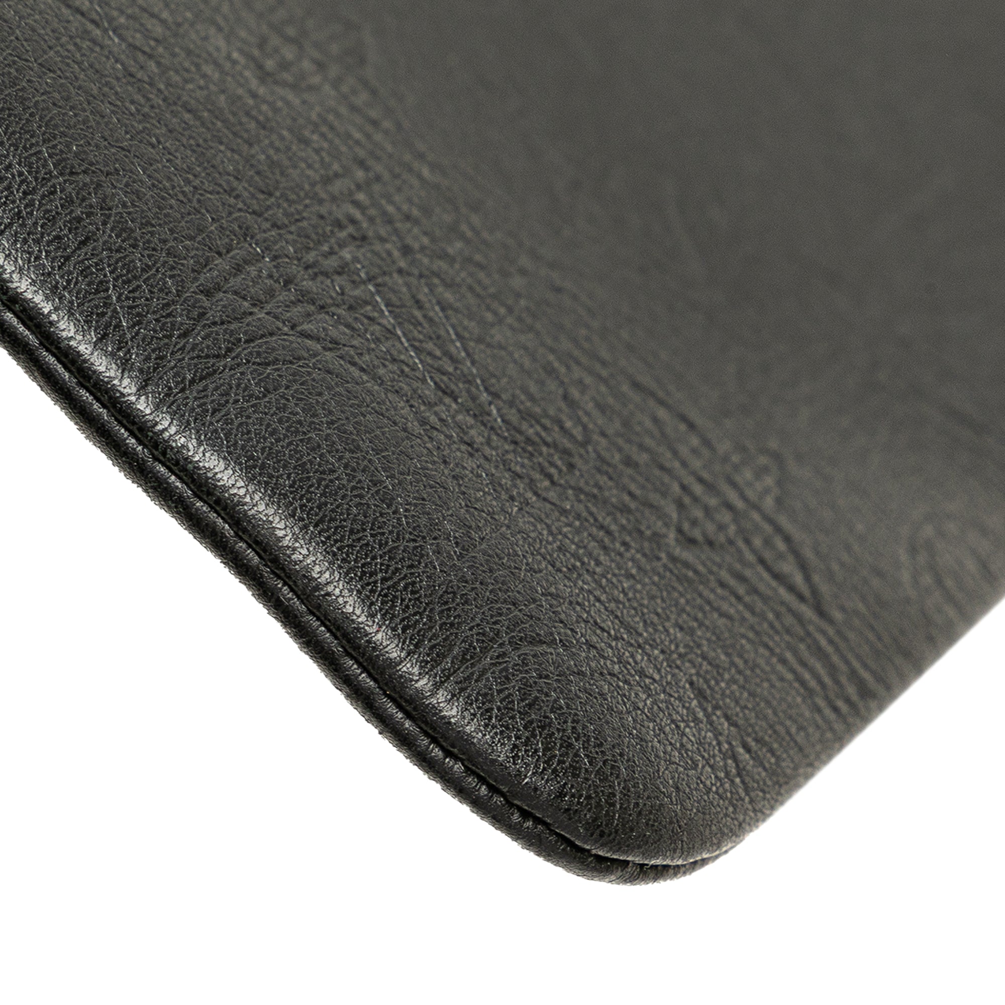 Monogram Shadow Discovery Pochette