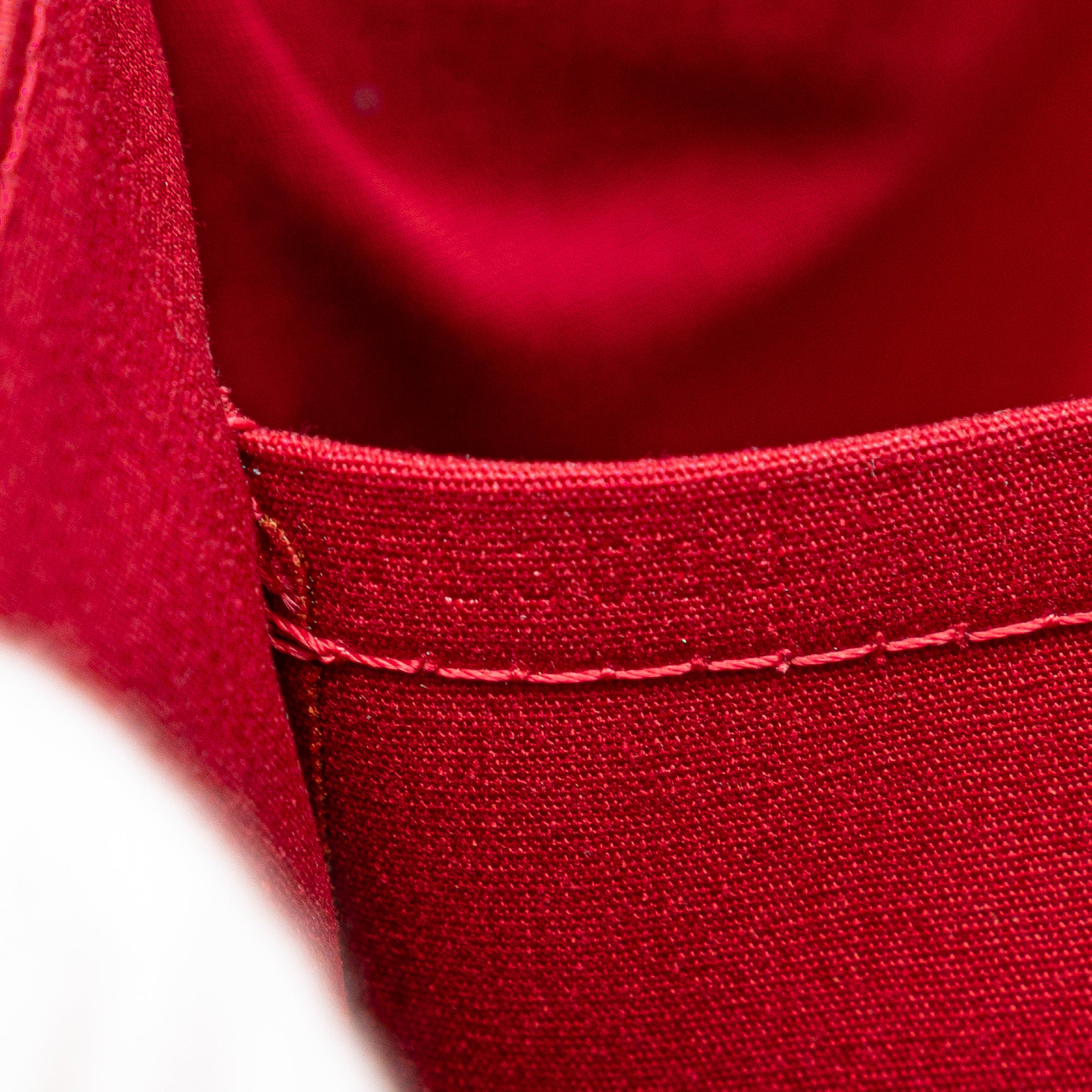 Monogram Vernis Rosewood Avenue