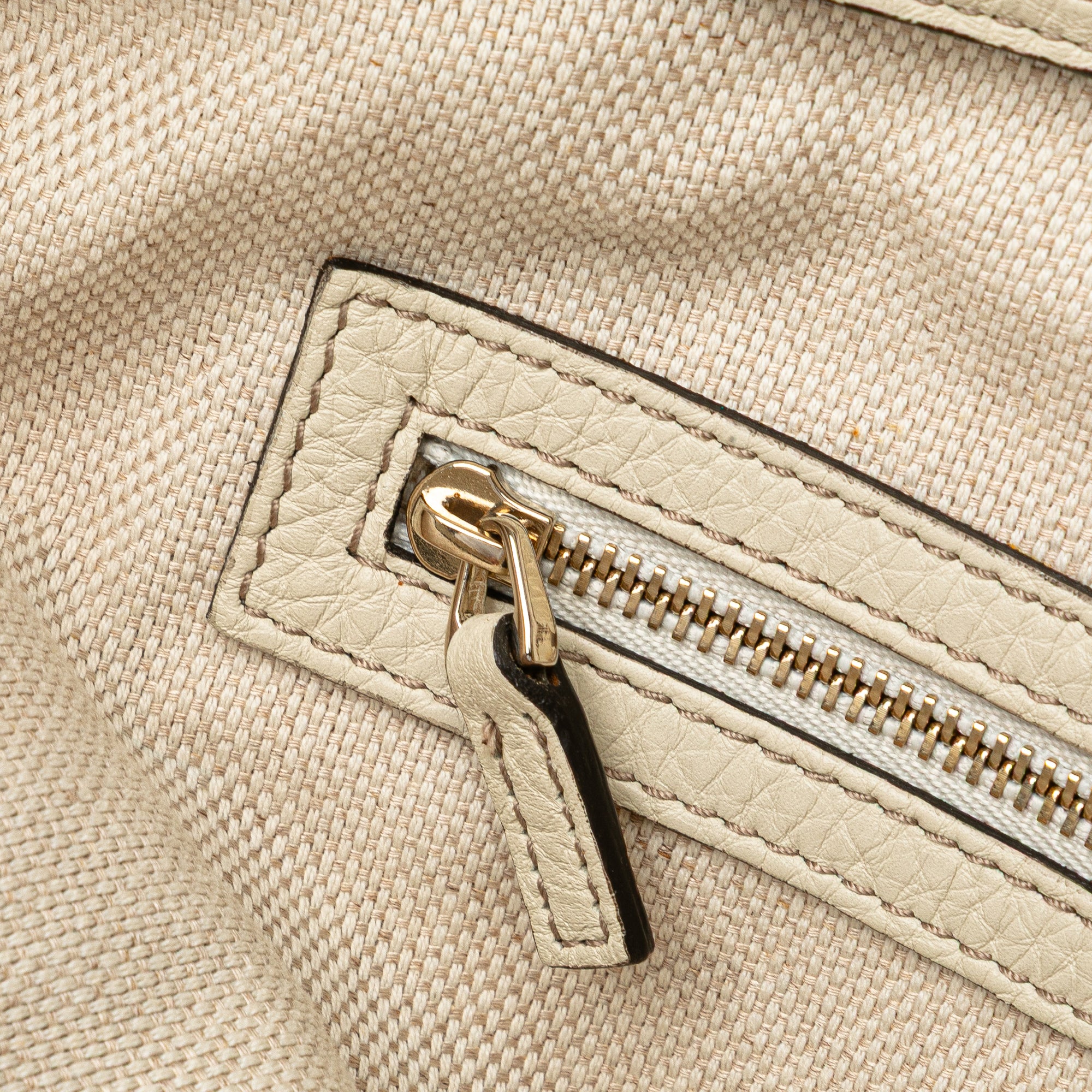Small Pebbled Leather Soho Cellarius Satchel