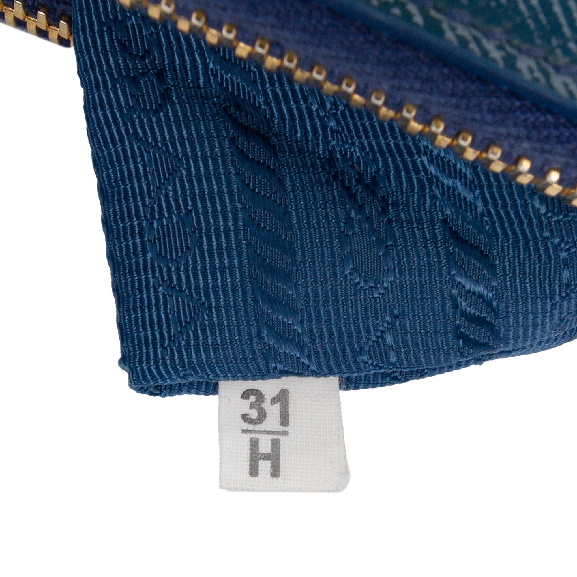 Medium Saffiano Vernice Galleria Double Zip Satchel