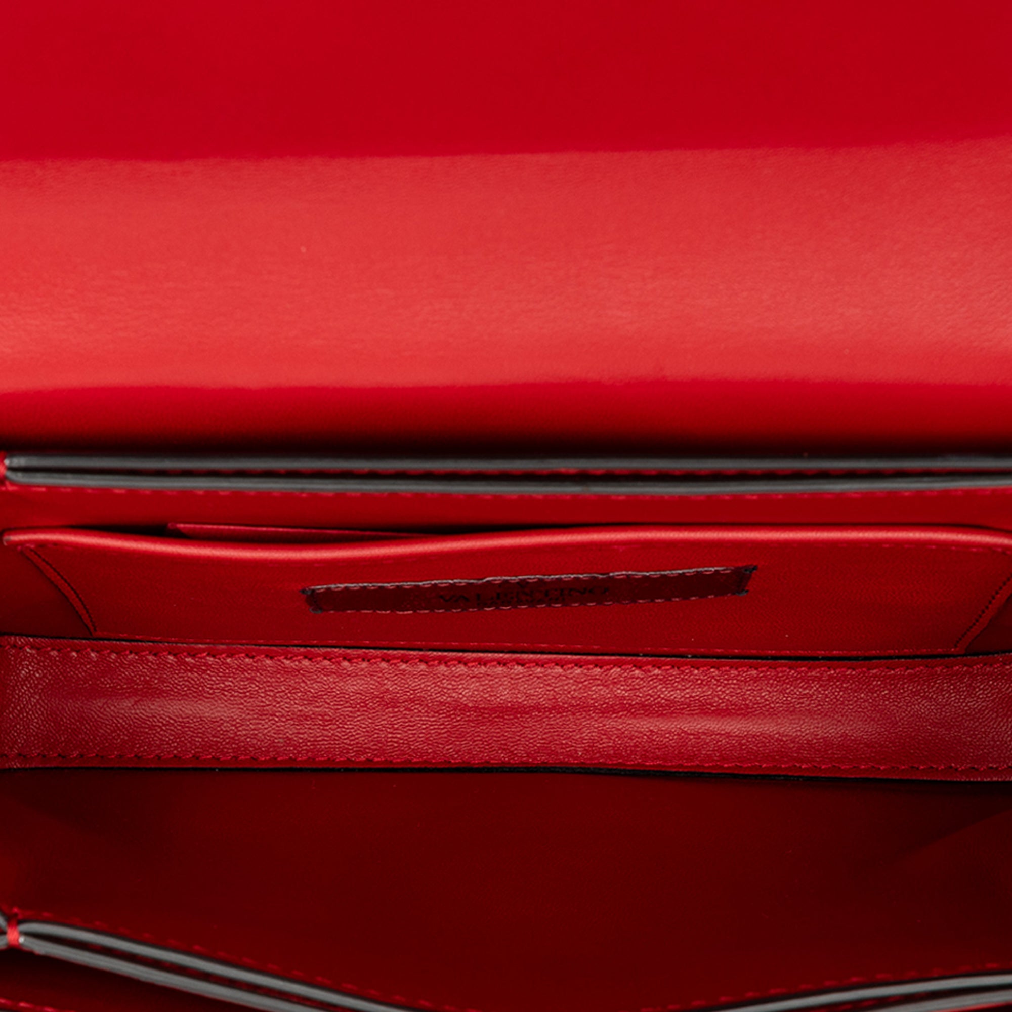 Leather Rockstud Turnlock Chain Crossbody