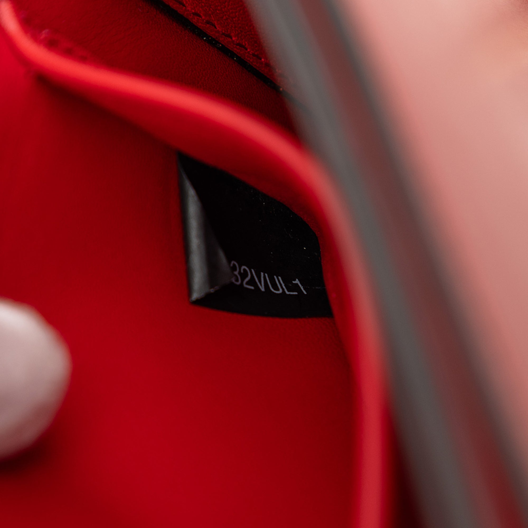 Leather Rockstud Turnlock Chain Crossbody