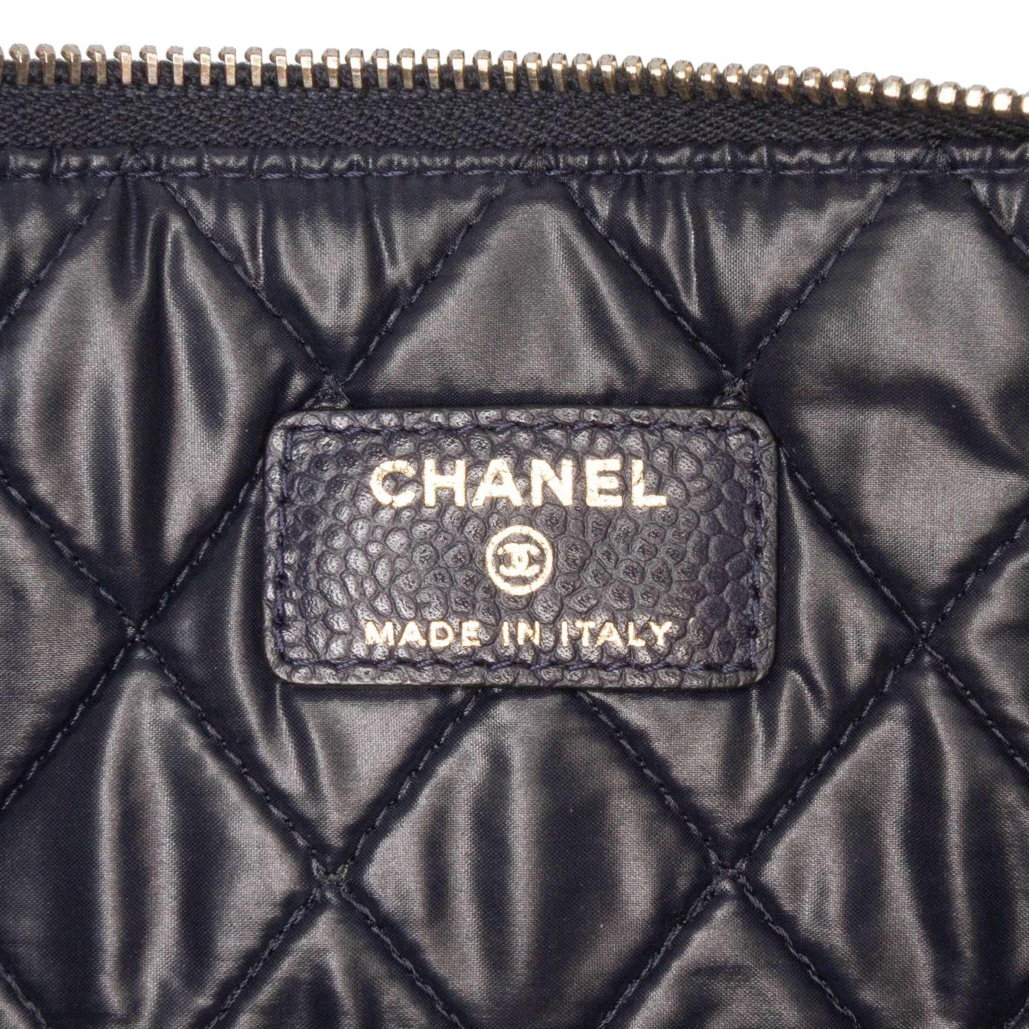 Medium Quilted Caviar O Case Clutch