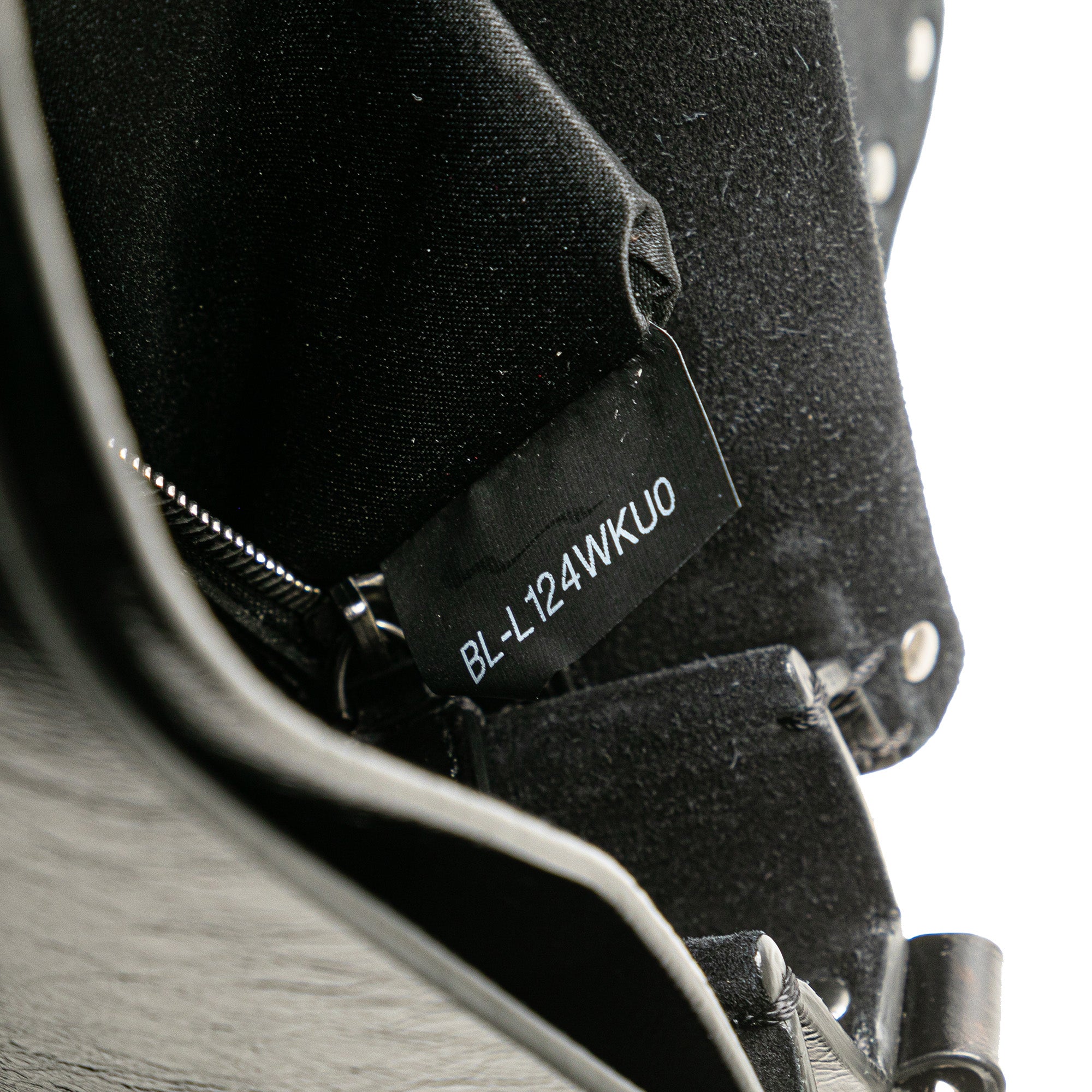 Craquele Calfskin Guitar Strap Rockstud Rolling Flap Crossbody