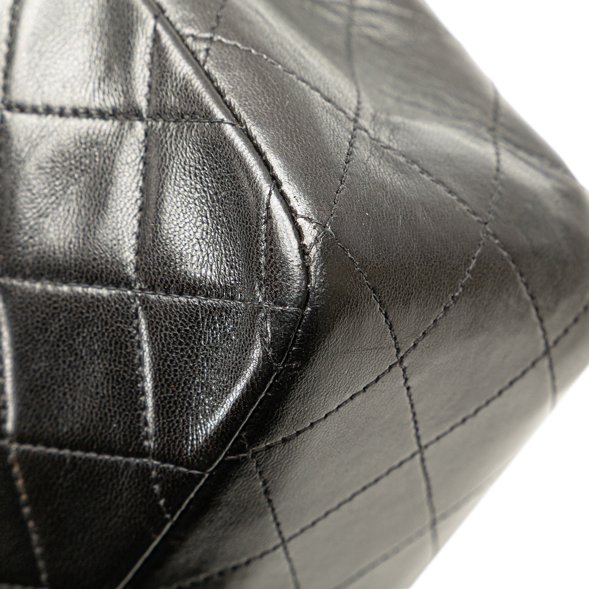 Medium Classic Lambskin Double Flap