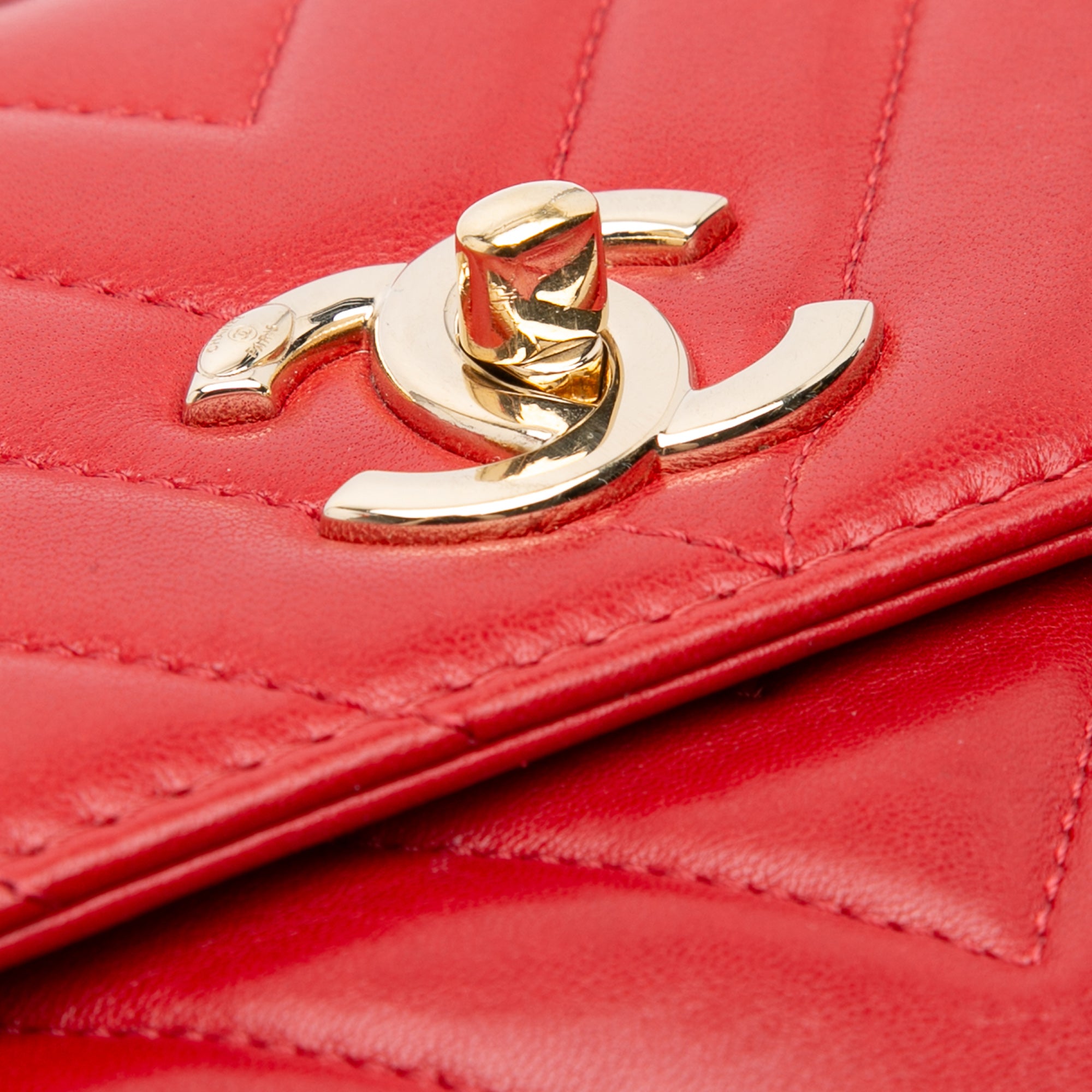 Small Chevron Lambskin Trendy CC Flap
