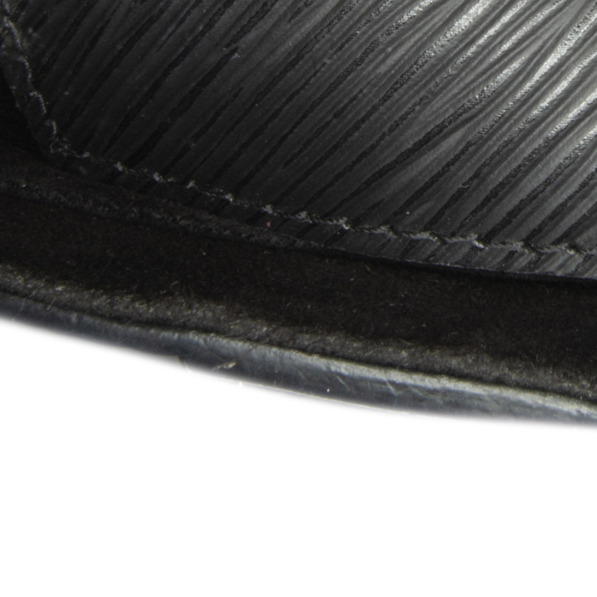 Monogram Epi Trunk Twist MM