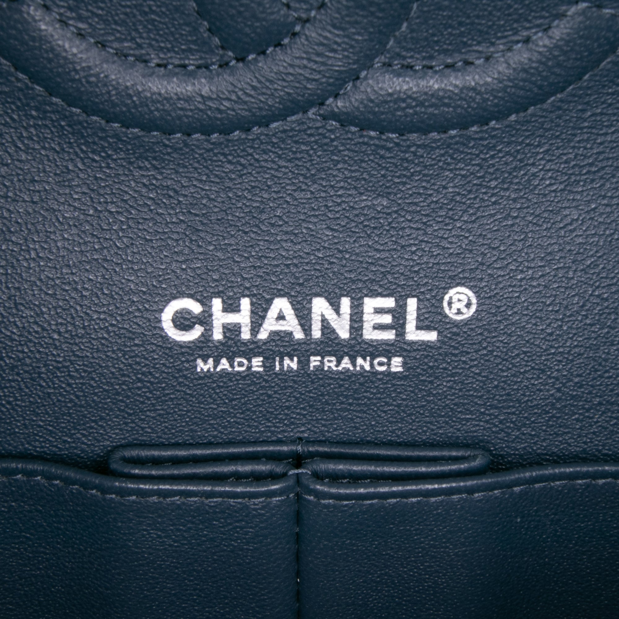 Medium Classic Lambskin Double Flap