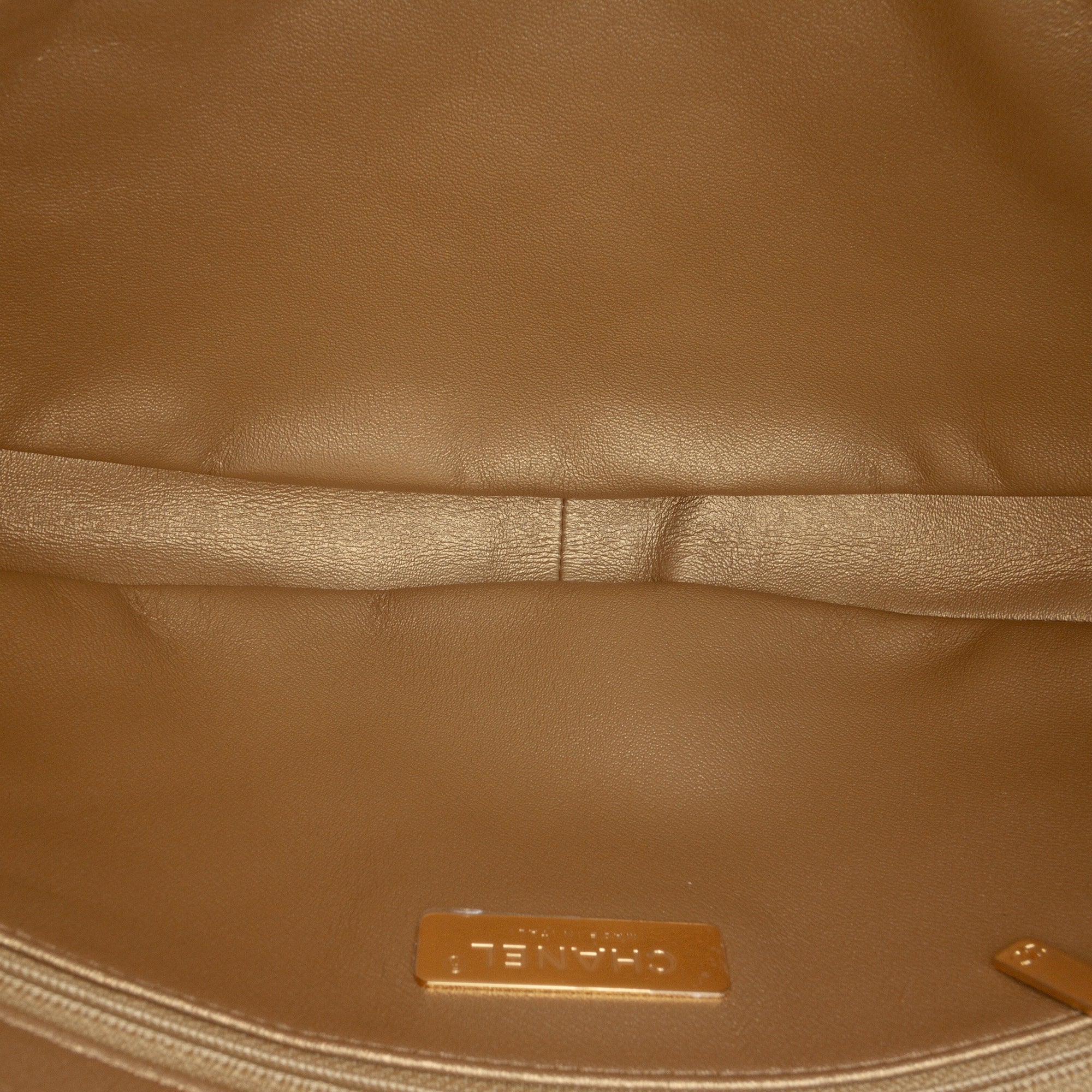 Quilted Lambskin All About Chains Hobo