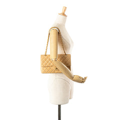 Medium Classic Lambskin Double Flap