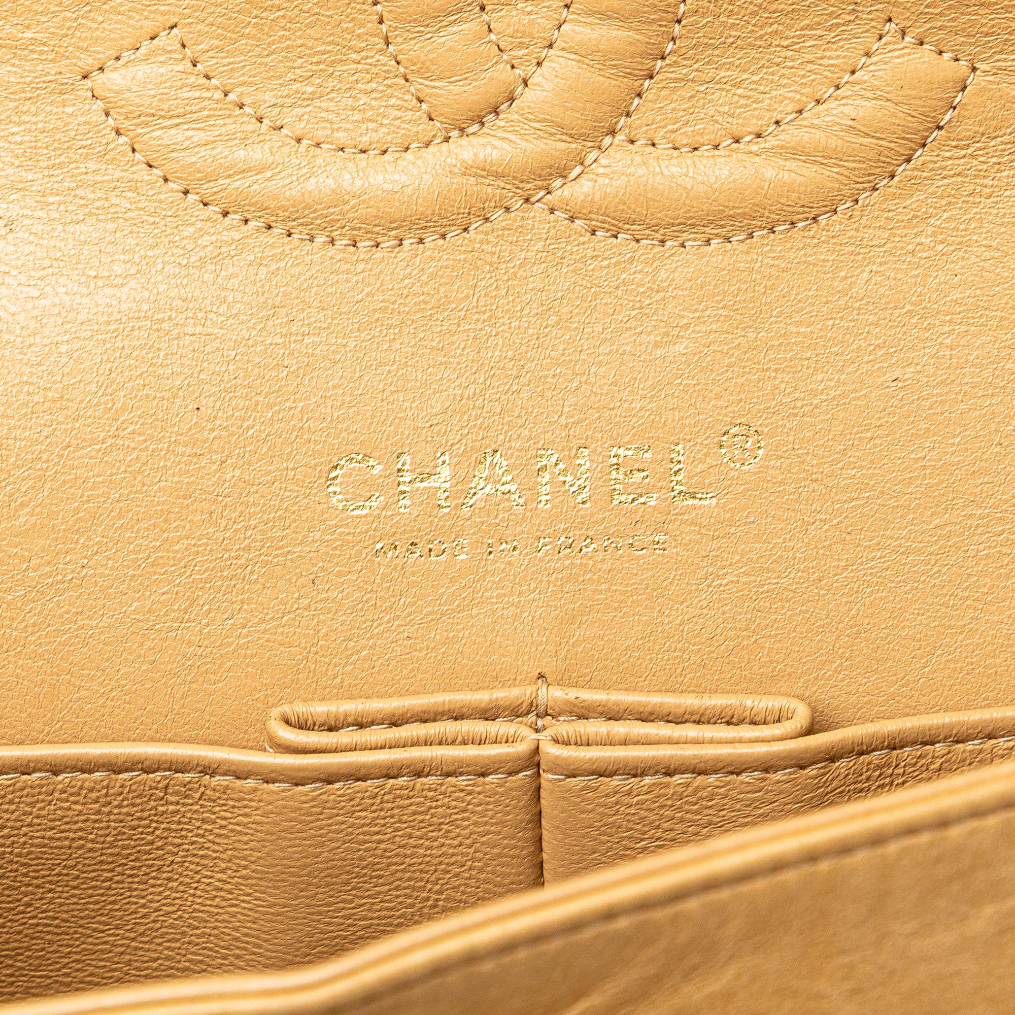 Medium Classic Lambskin Double Flap