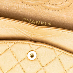 Medium Classic Lambskin Double Flap
