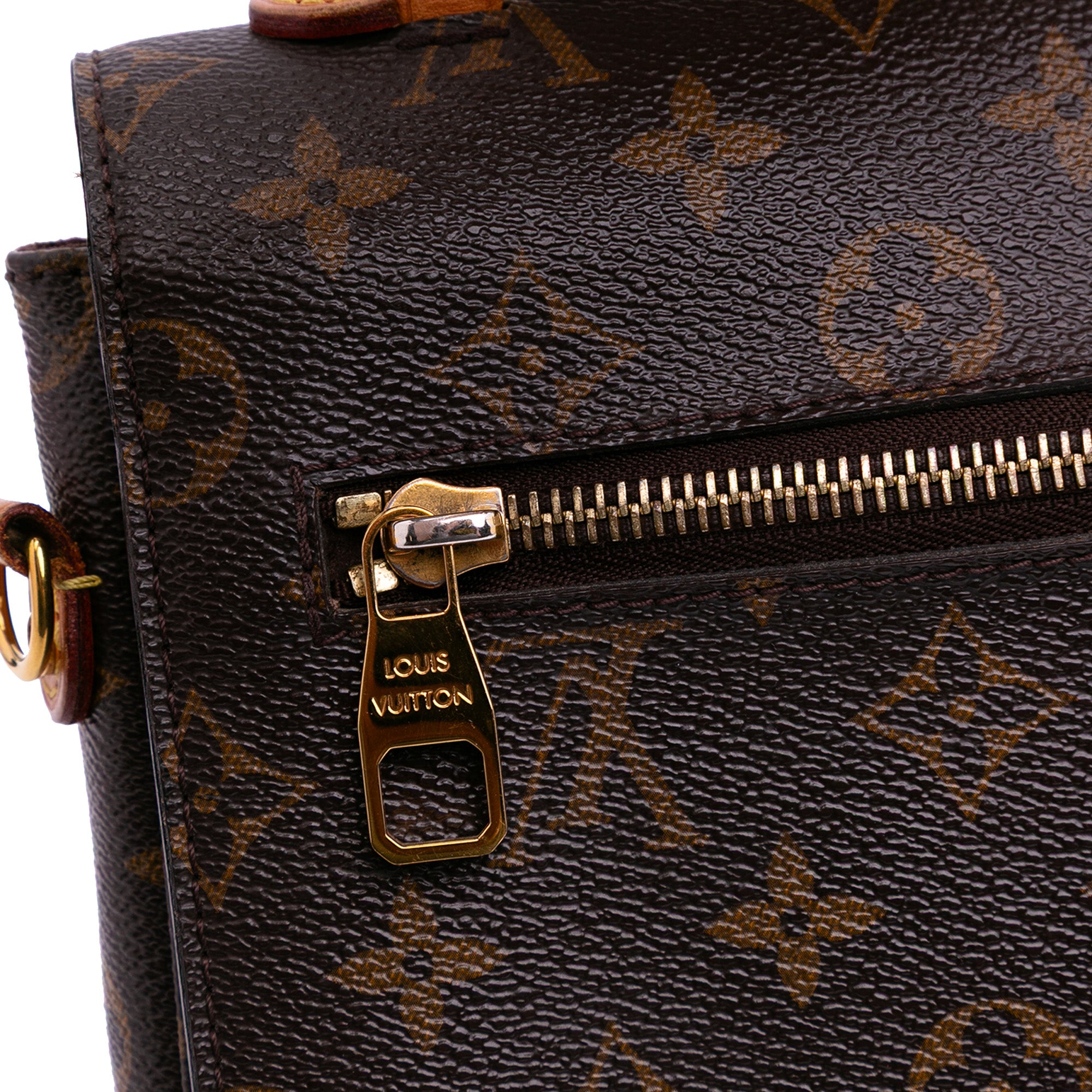 Monogram Pochette Metis
