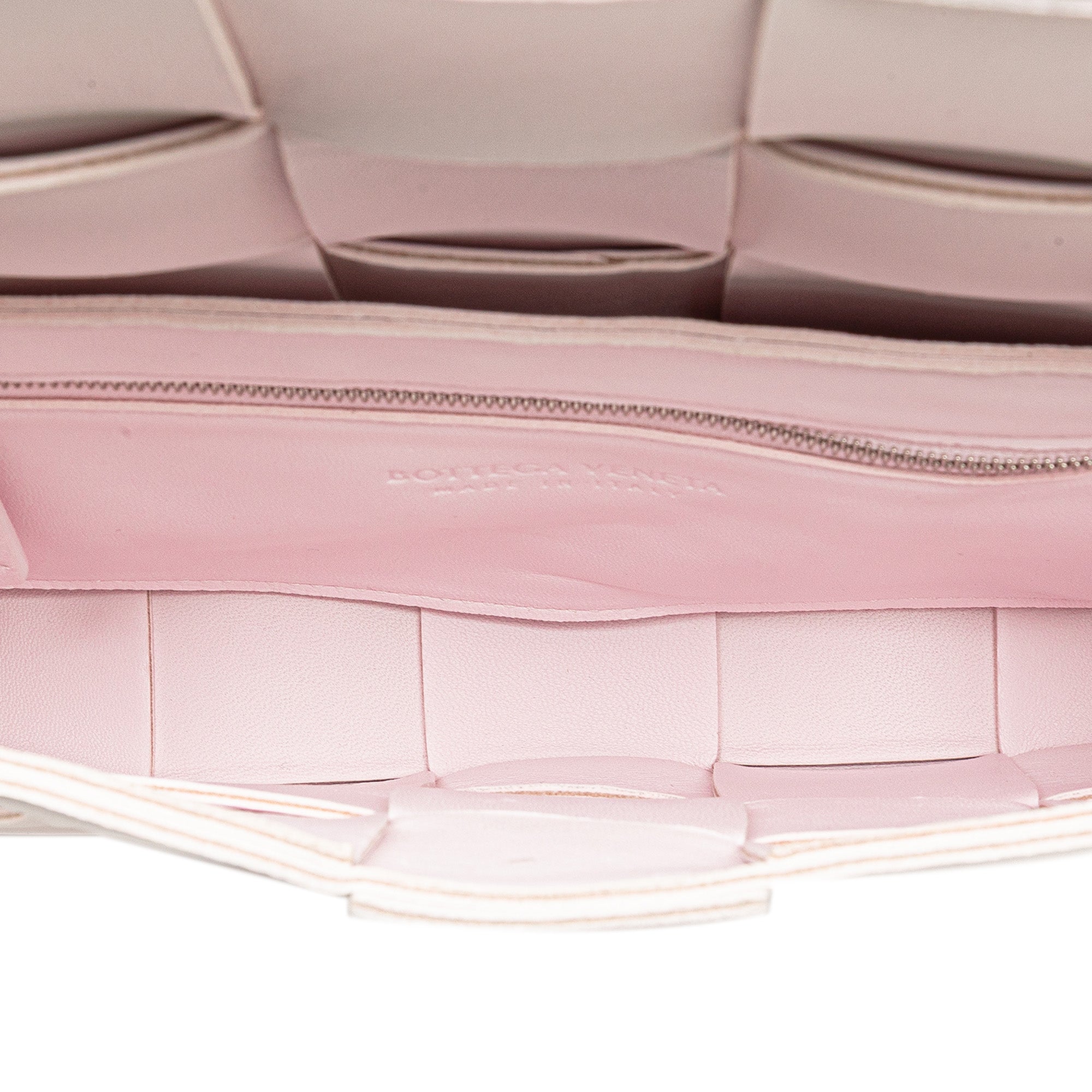 Nappa Intrecciato Cassette Crossbody