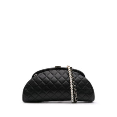 Quilted Caviar Timeless Kisslock Clutch with Chain