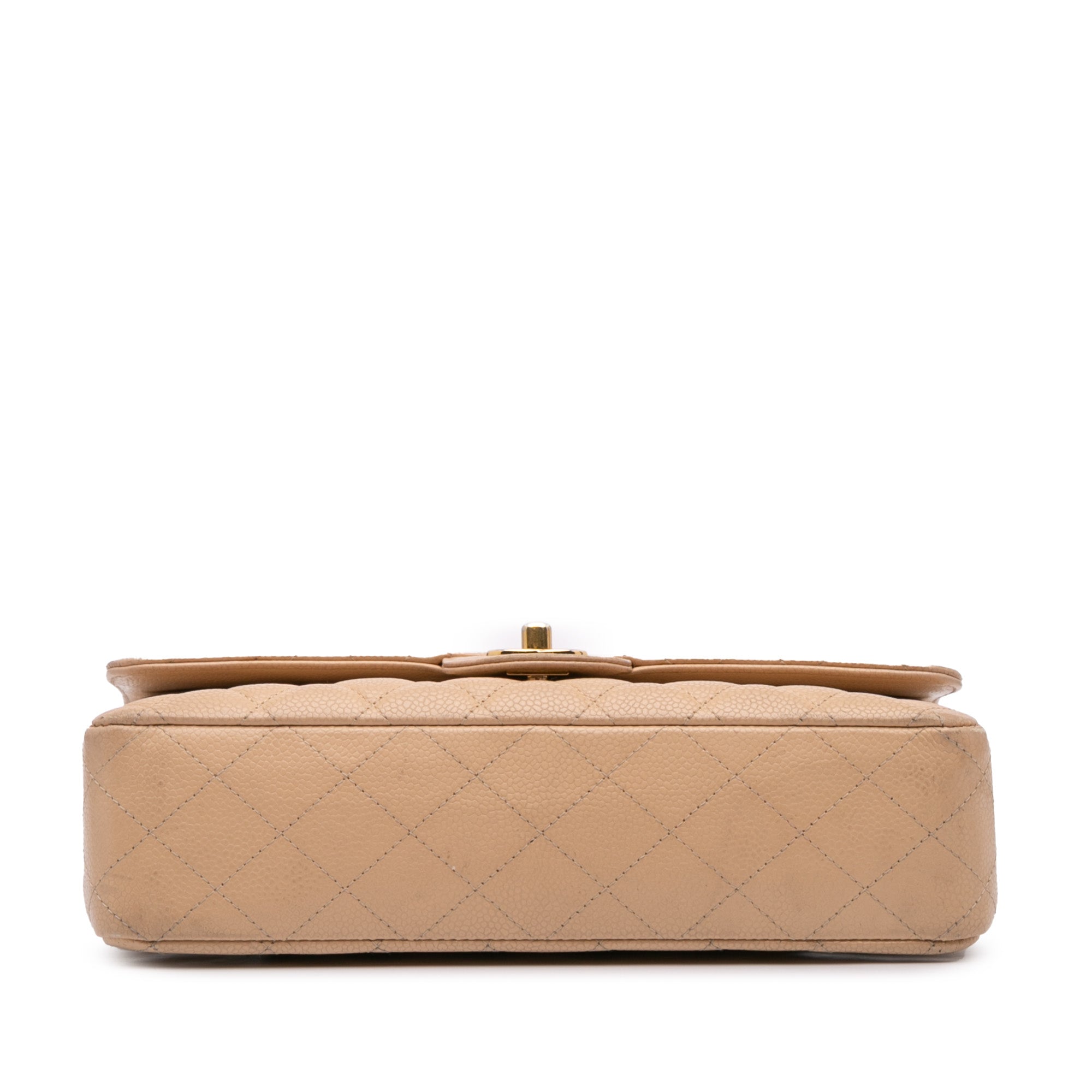 Medium Classic Caviar Double Flap