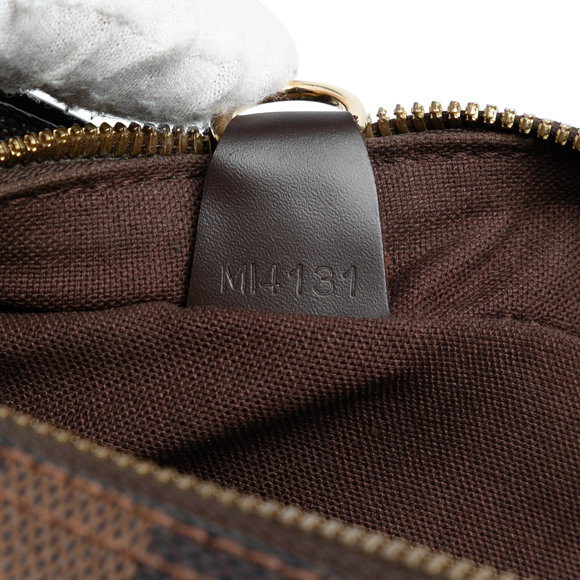 Damier Ebene Shelton GM