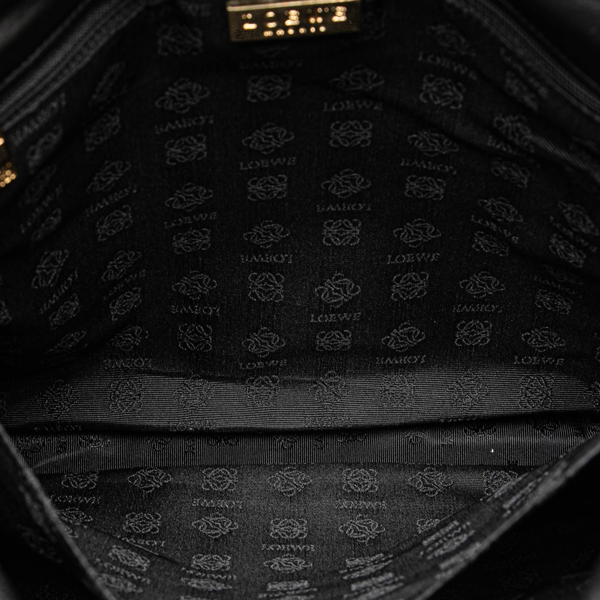 Nappa Flamenco Drawstring Crossbody