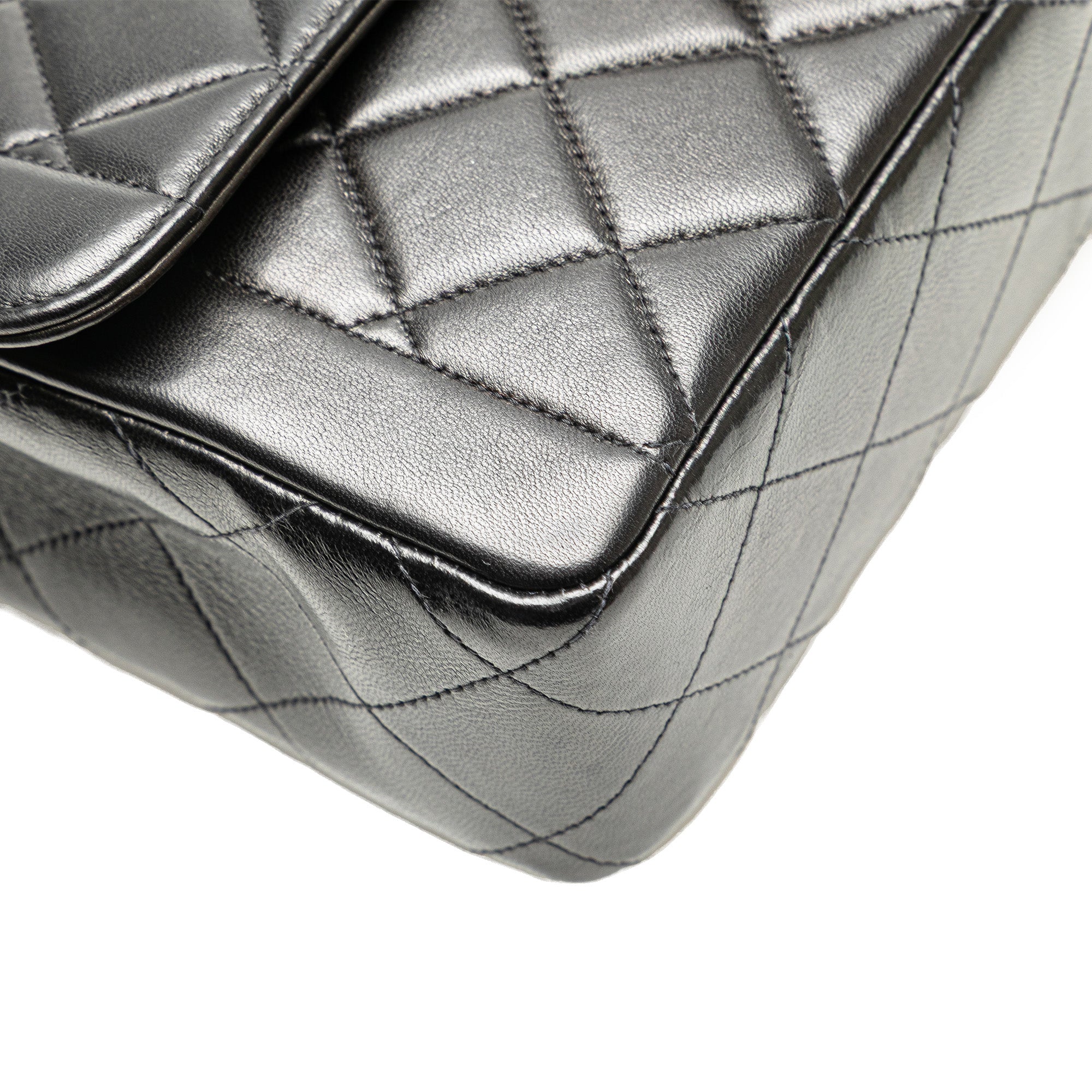 Medium CC Quilted Lambskin Border Single Flap