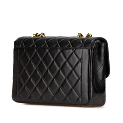 Medium CC Quilted Lambskin Border Single Flap