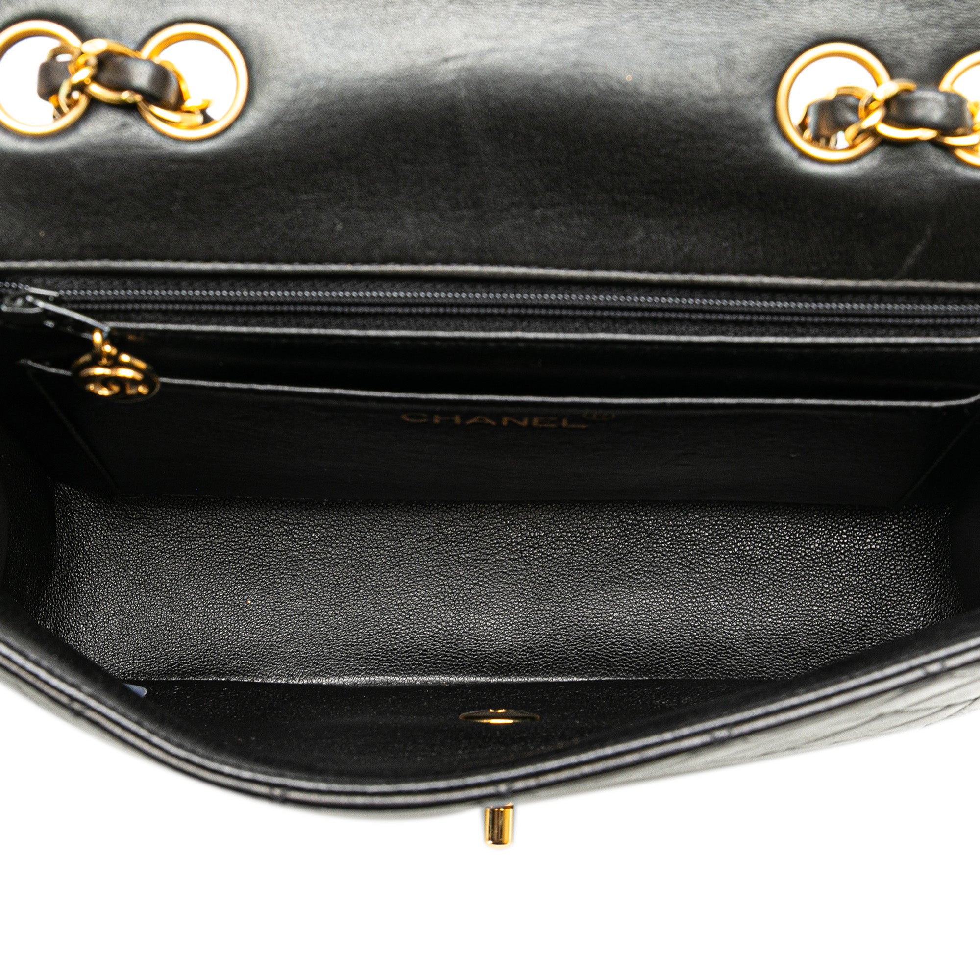 Medium CC Quilted Lambskin Border Single Flap