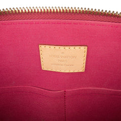 Monogram Vernis Alma PM