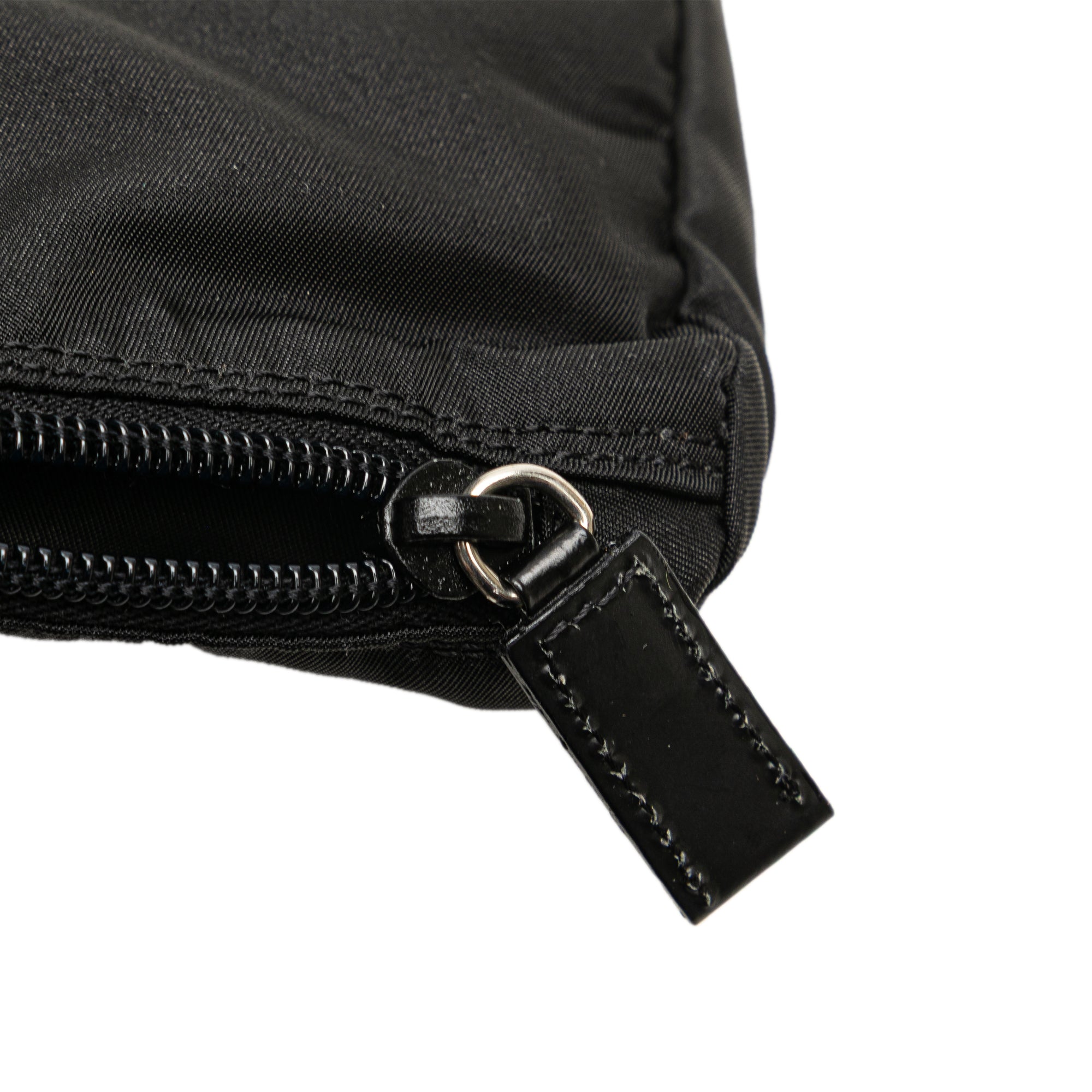 Tessuto Pouch