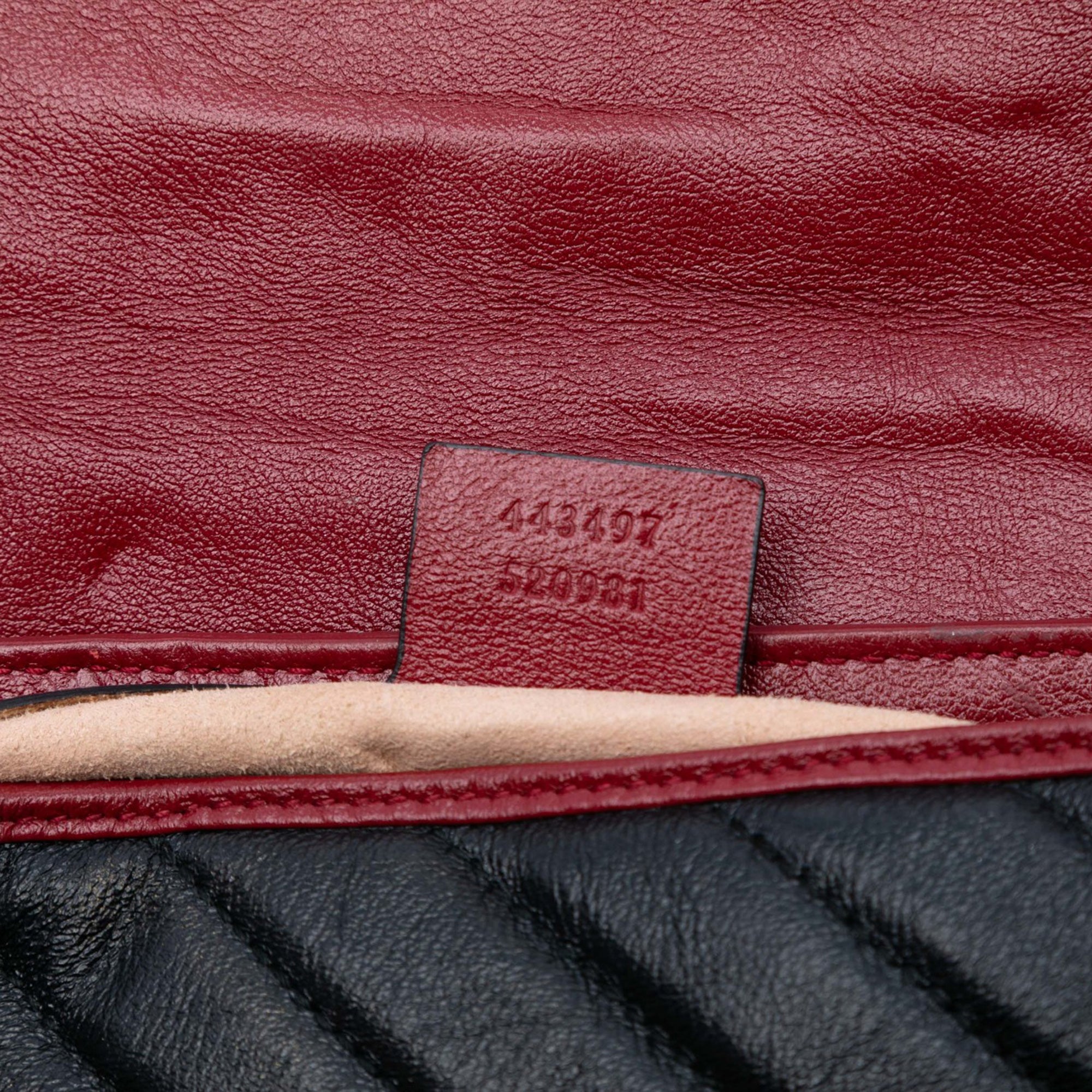 Medium GG Marmont Matelasse Diagonal Leather Torchon Shoulder Bag