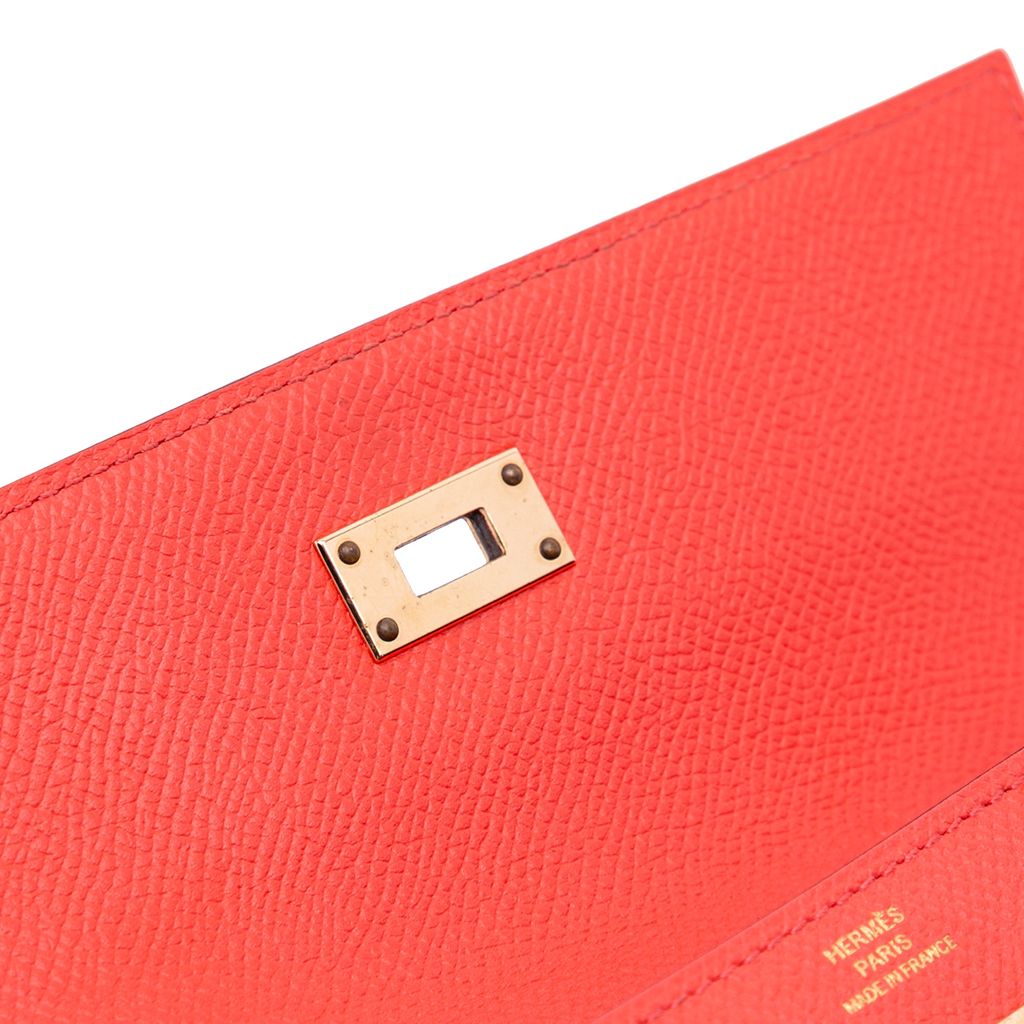Epsom Kelly Longue Wallet