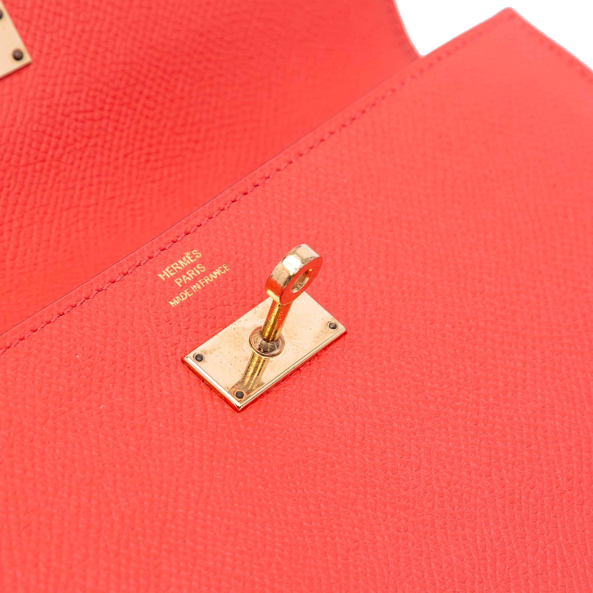 Epsom Kelly Longue Wallet