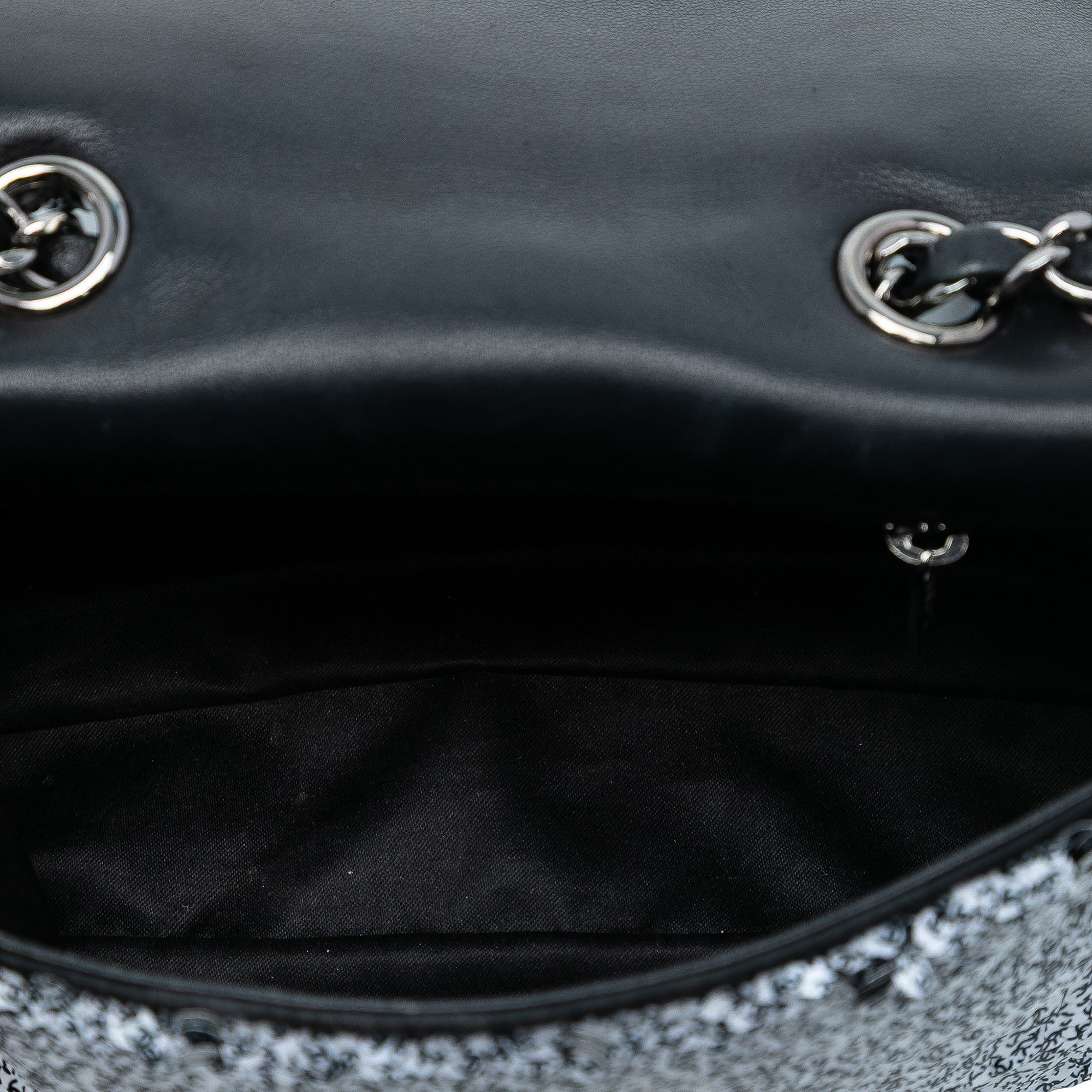 CC Printed Sequin Single Flap