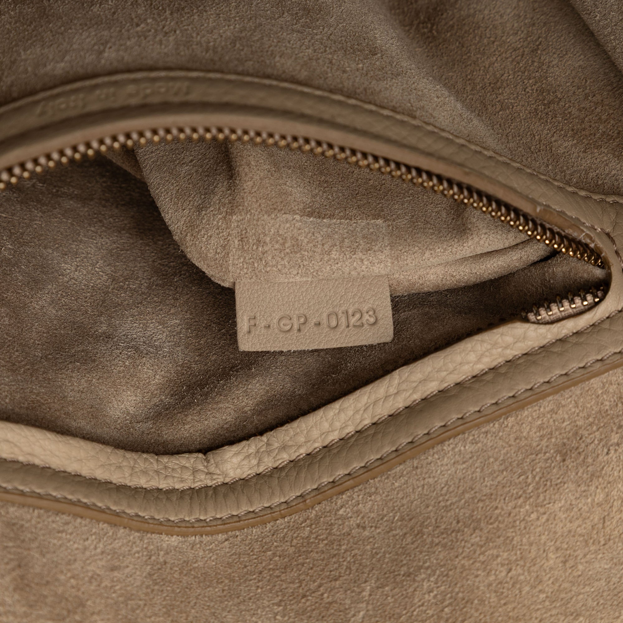 Medium Leather Luggage Phantom Tote