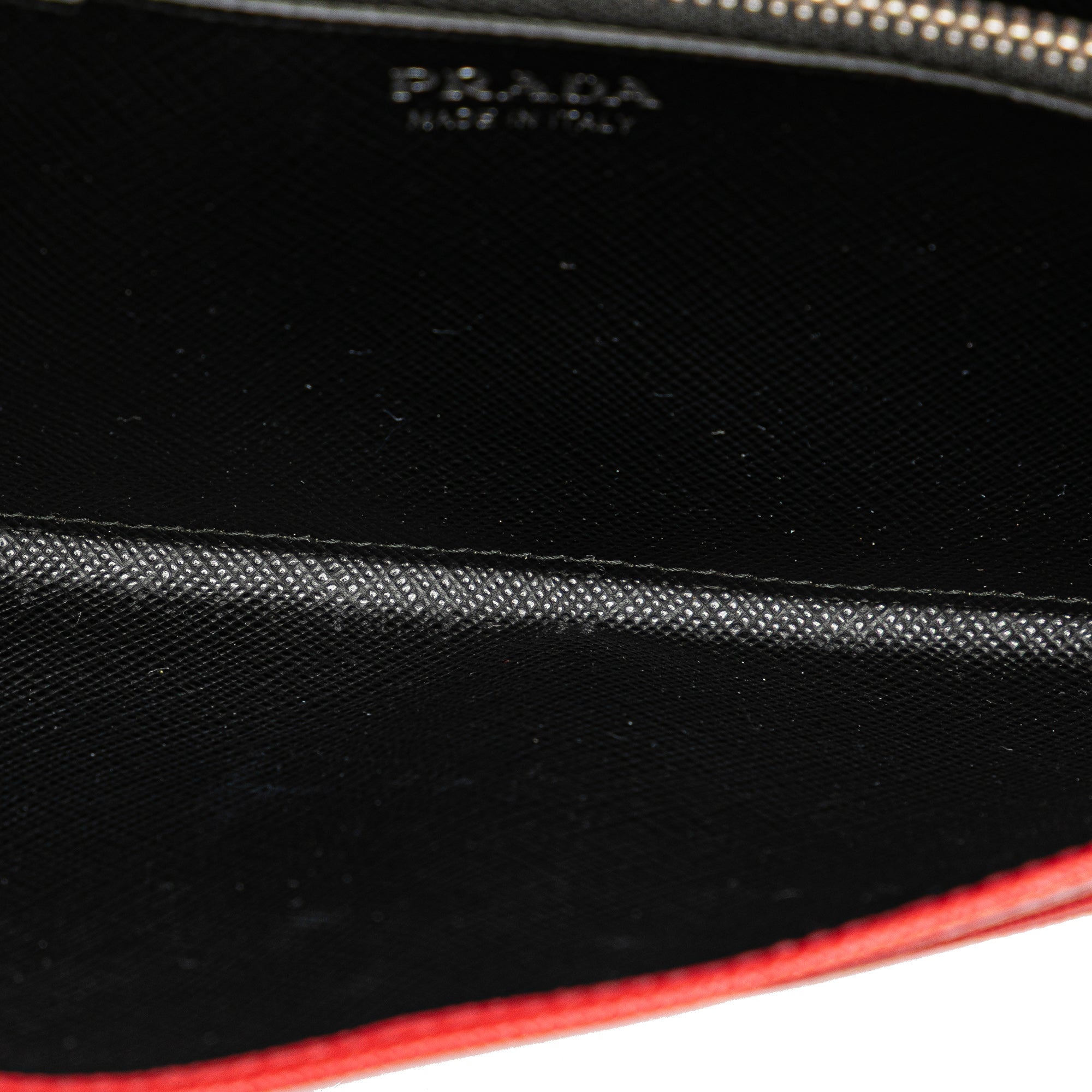 Saffiano Grommet Wallet On Chain