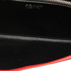 Saffiano Grommet Wallet On Chain