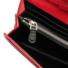 Saffiano Grommet Wallet On Chain