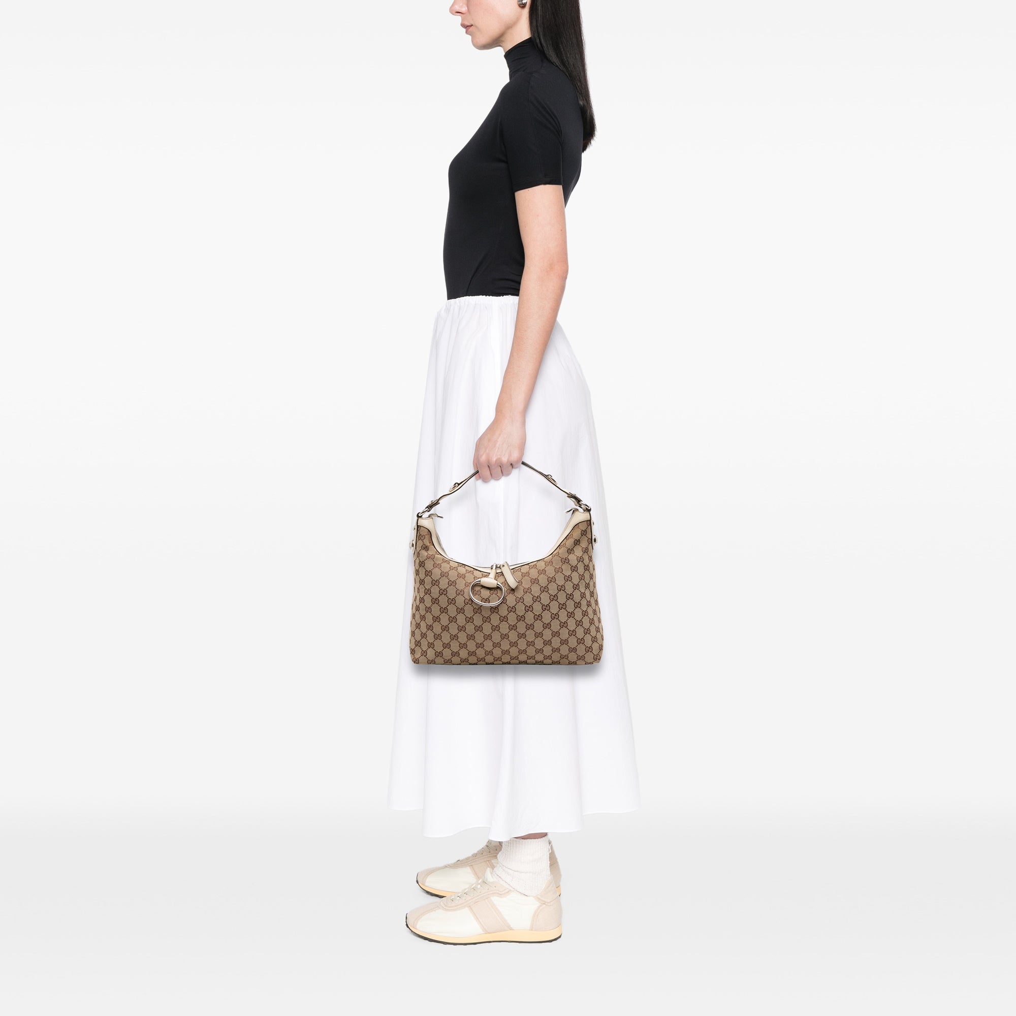 Medium GG Canvas Icon Bit Satchel