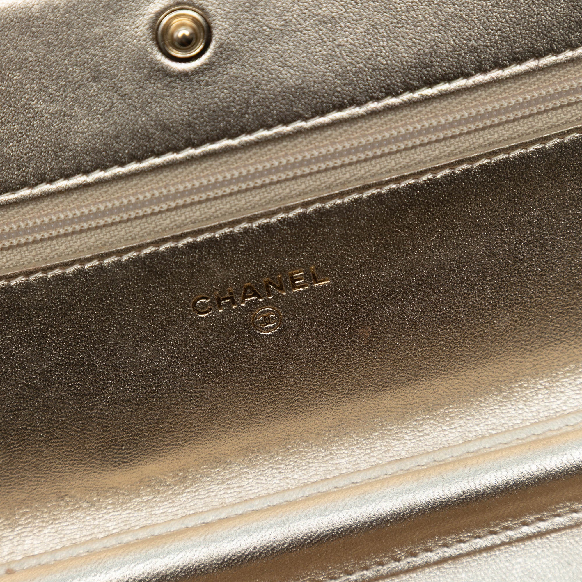 Bicolor Satin Diamond Stitch Wallet On Chain