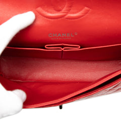 Medium Classic Caviar Double Flap