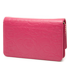 CC Embossed Lambskin Camellia Wallet On Chain