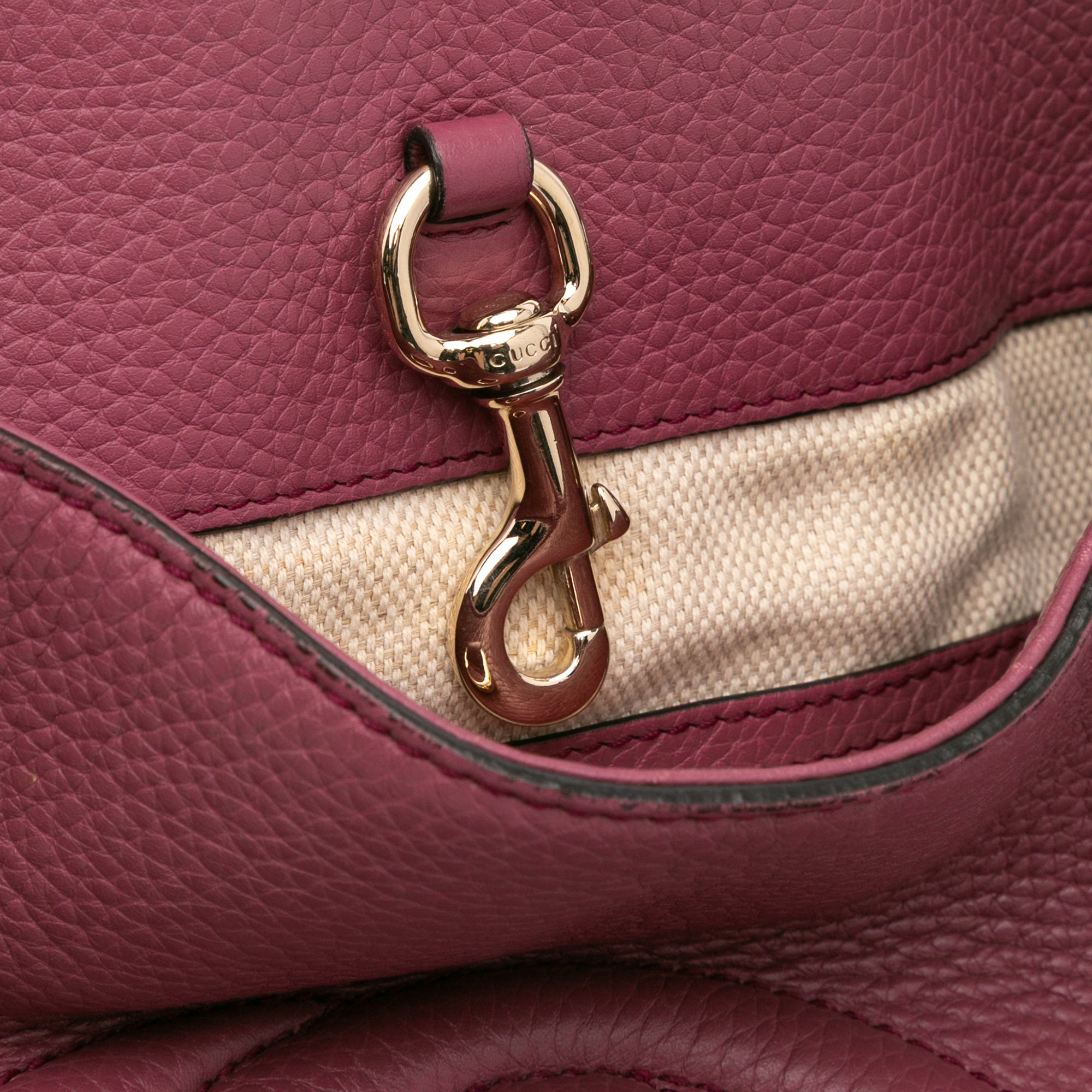 Medium Leather Soho Chain Tote