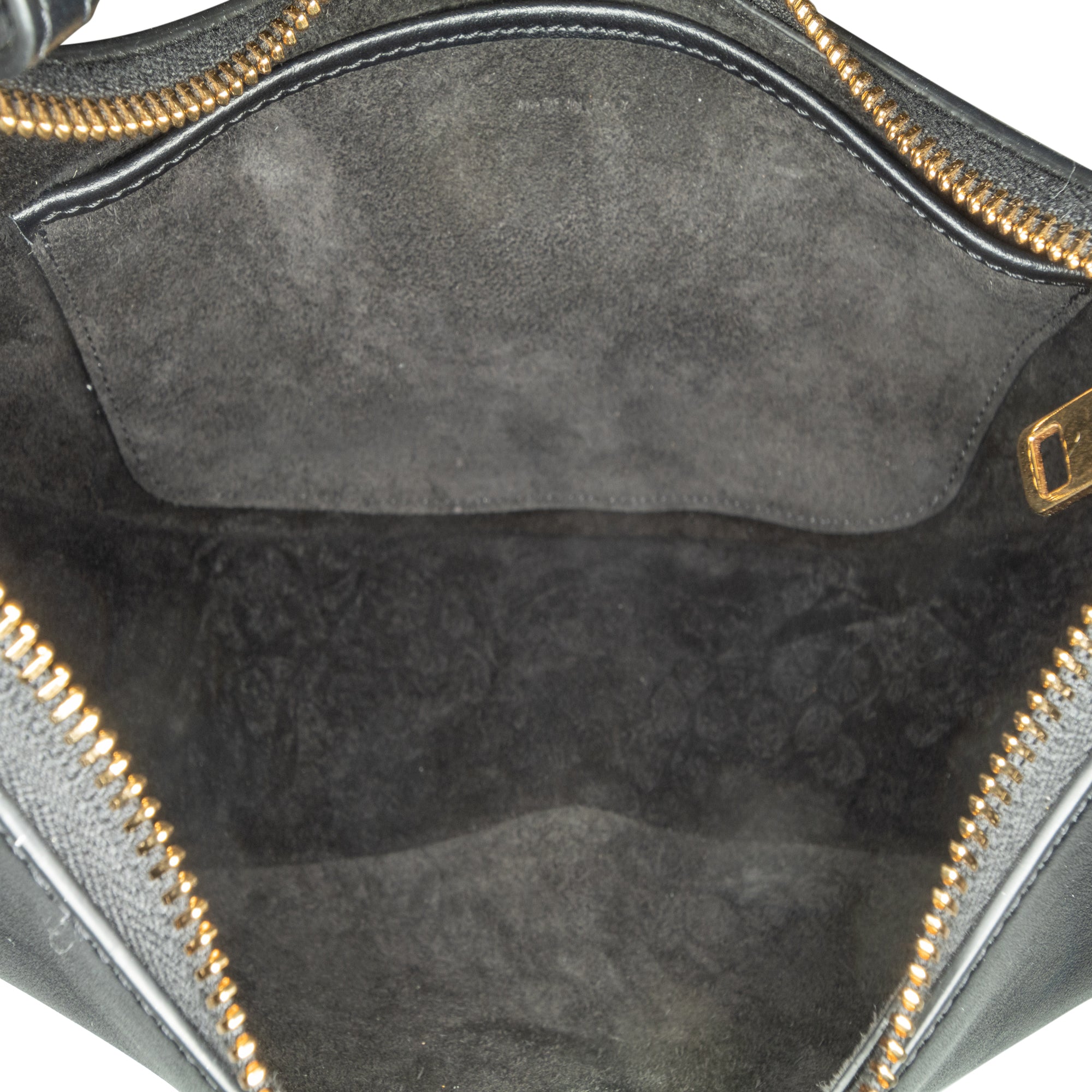 Medium Triomphe Leather Ava Shoulder Bag