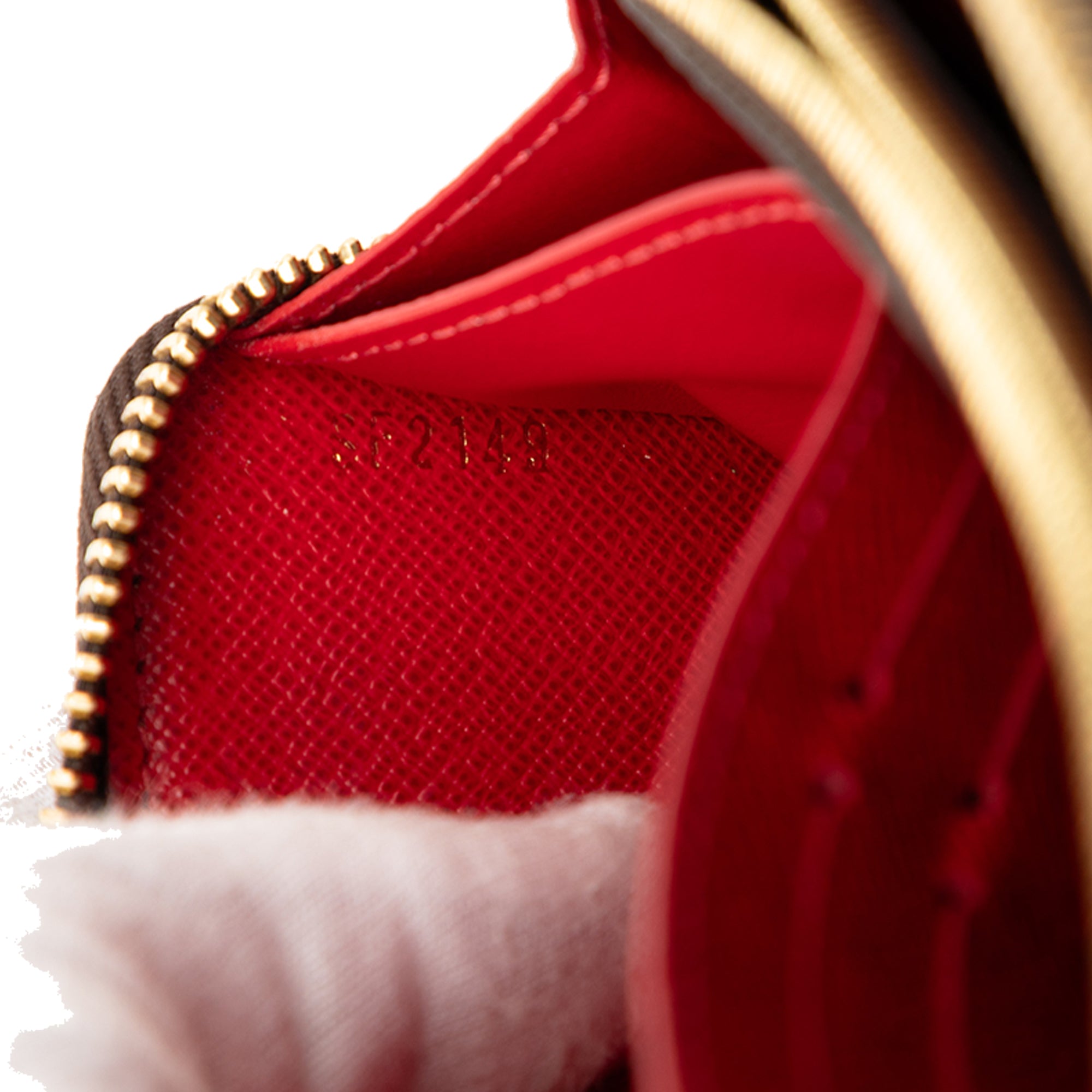 Damier Ebene Clemence Zippy Wallet