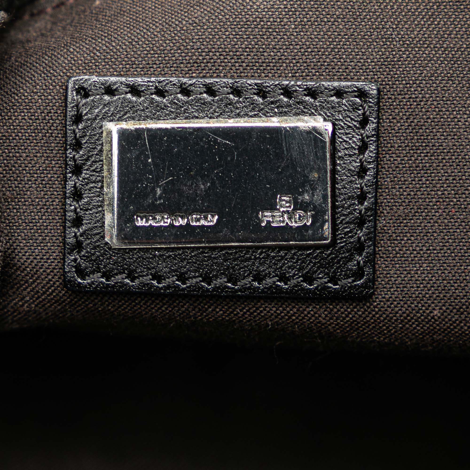 Zucchino Canvas Crossbody