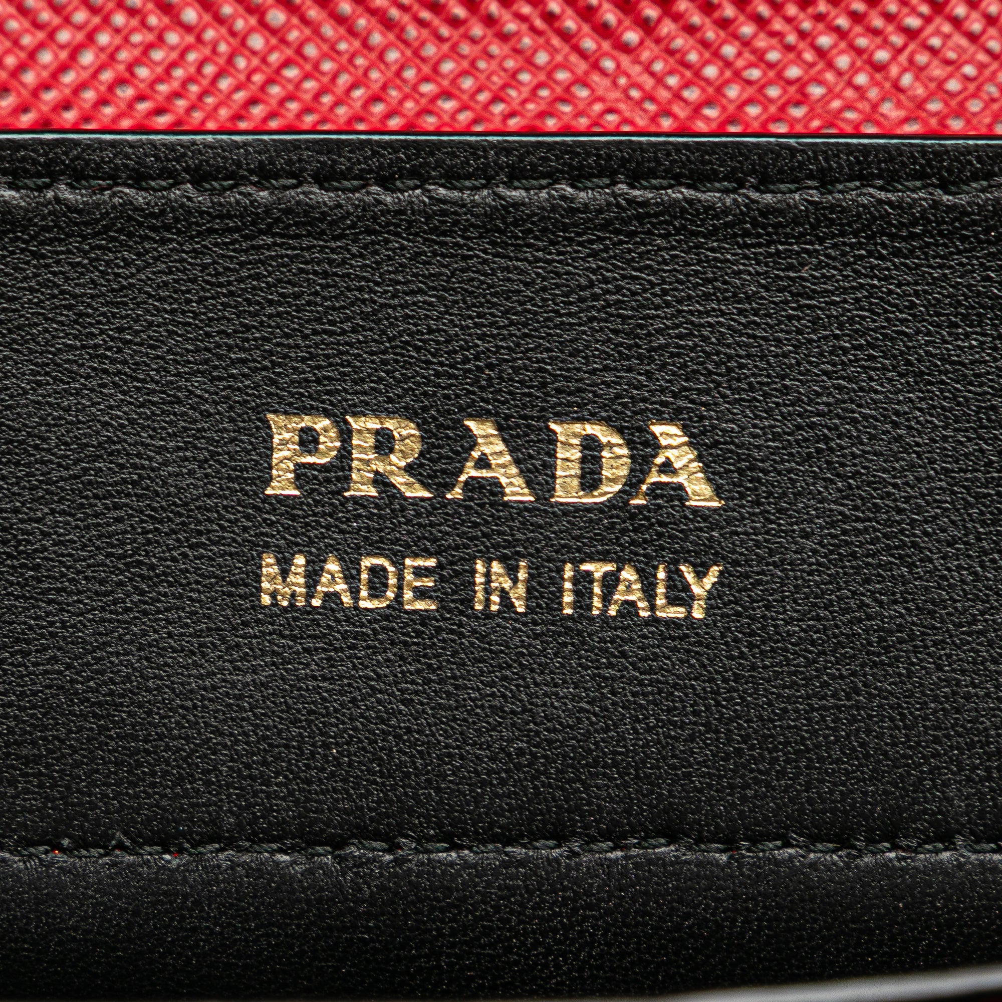 Medium Saffiano Cuir Double Satchel