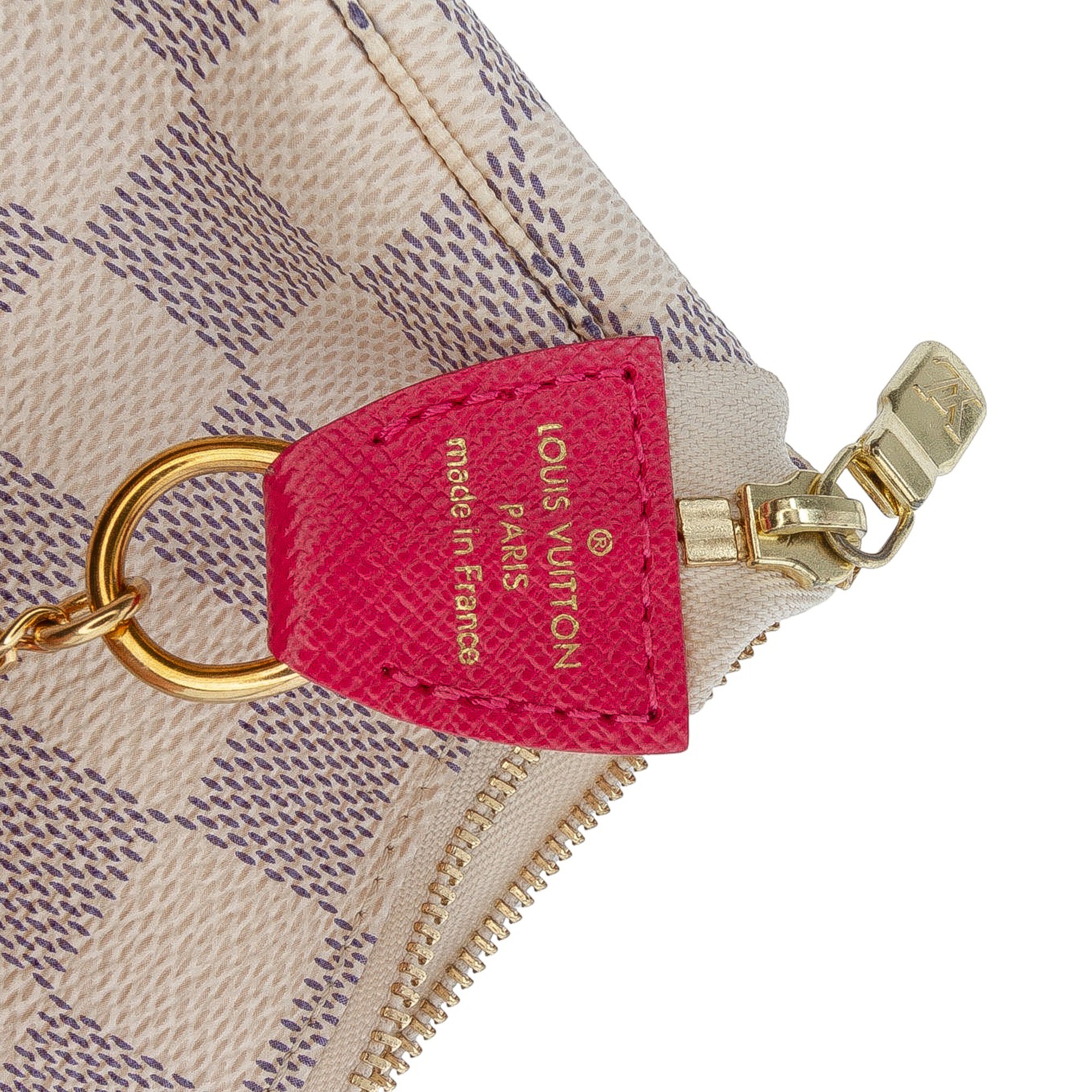 Damier Azur Giraffe Mini Pochette Accessoires