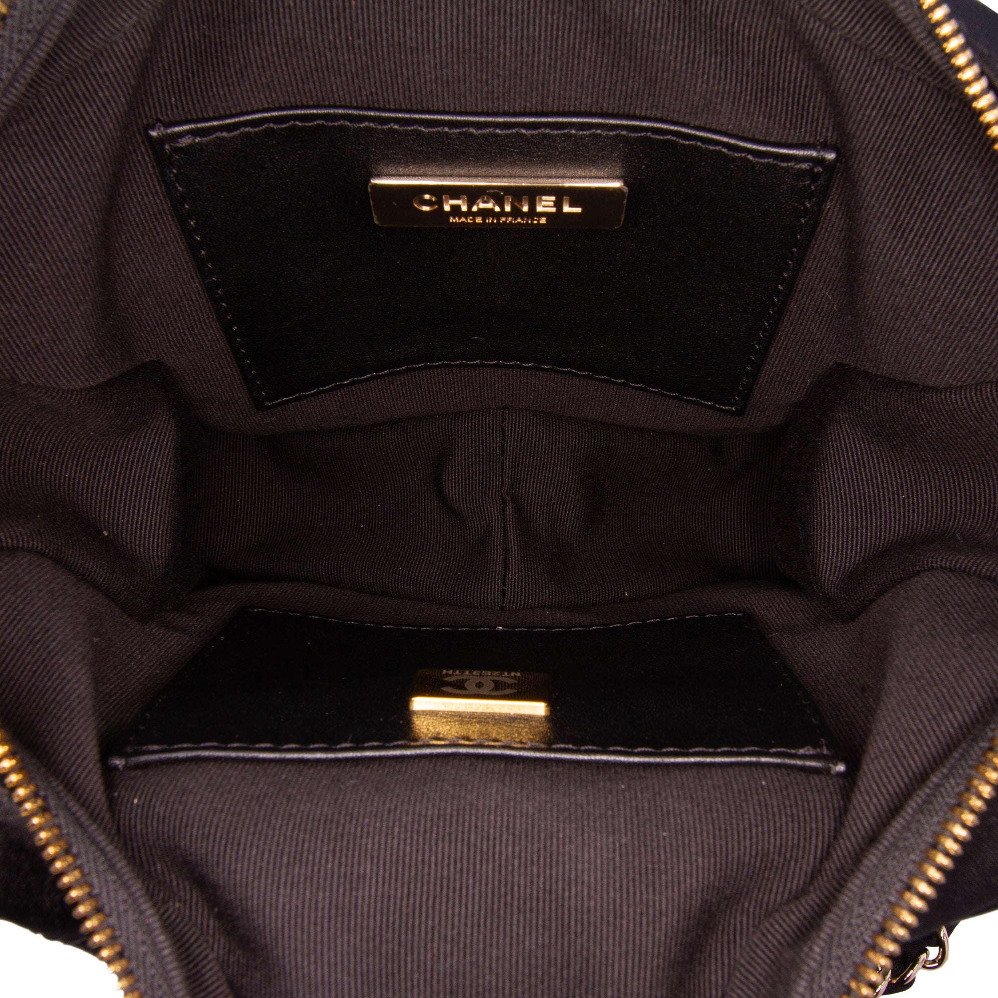 Quilted Satin Walk Of Fame Star Crossbody