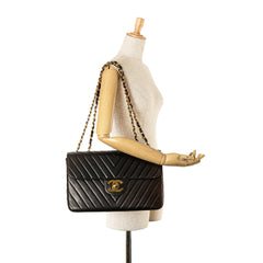 Maxi XL Chevron Lambskin Single Flap