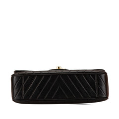 Maxi XL Chevron Lambskin Single Flap