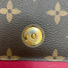 Monogram Flore Wallet On Chain