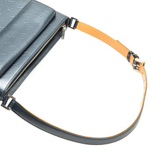 Monogram Mat Alston